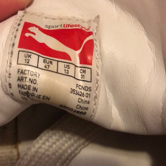 Men’s Puma Customized Sneakers - Picture 5 of 5